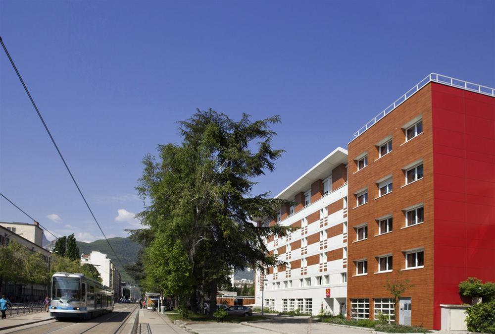 The Originals Residence KOSY appart'hôtels - Les Cèdres Grenoble Exterior foto